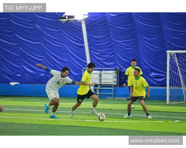 香港足球明星在国际赛场上对决日本球队的精彩瞬间与背后故事